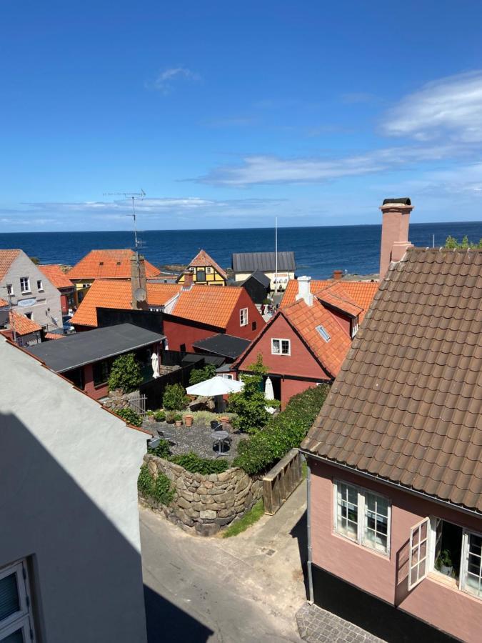 Jantzens Hotel Gudhjem Luaran gambar