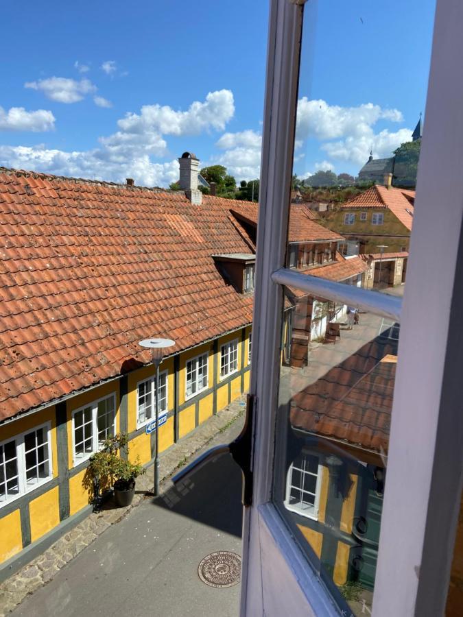 Jantzens Hotel Gudhjem Luaran gambar