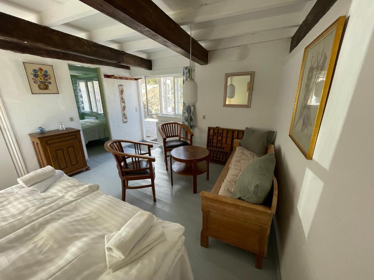 Jantzens Hotel Gudhjem Luaran gambar