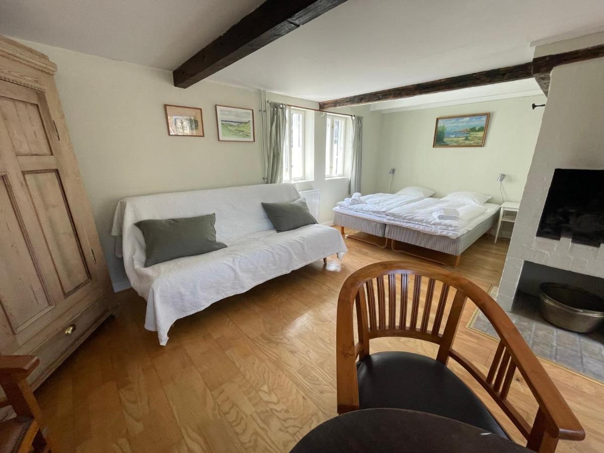 Jantzens Hotel Gudhjem Luaran gambar